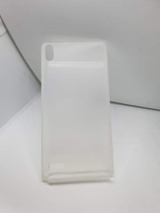 Husa Huawei P6 + Cablu De Date Cadou