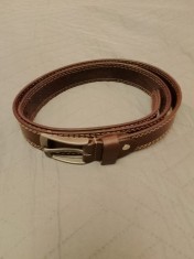 CURELE BARBATESTI DE PIELE PRET 60 LEI BUCATA CITITI DESCRIEREA