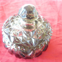 Bomboniera sticla sau cristal frumos lucrata , culoare rara -negru-brun ,h=11cm