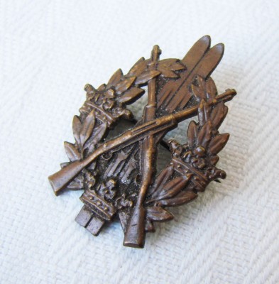 Insigna veche suedeza (3) foto