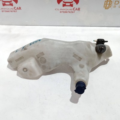 Vas lichid parbriz Lancia Ypsilon 2007 foto