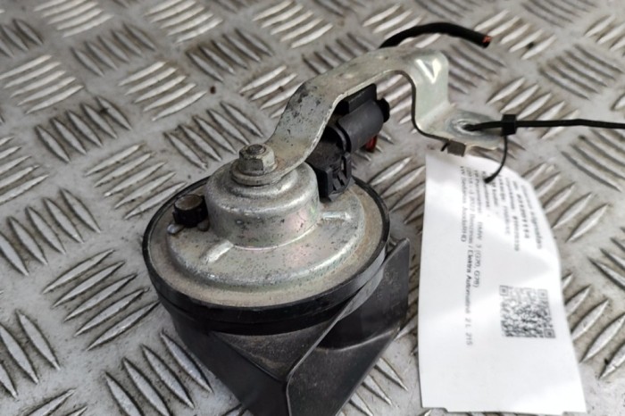 Claxon BMW 3 G20, G28 2022 OEM: 7492206 31201114