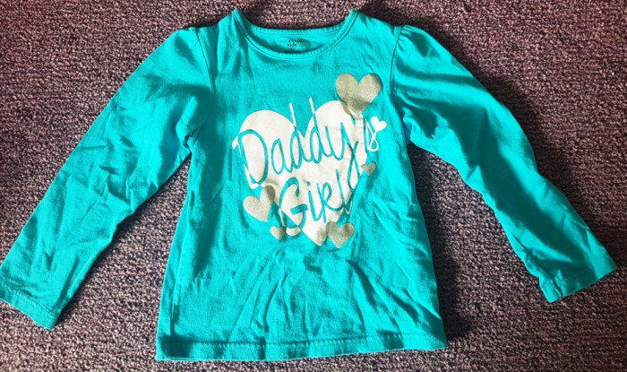 SH: Tricou fetite 5-6, 100% bumbac, Daddy&#039;s girl, maneca lunga, ca si nou