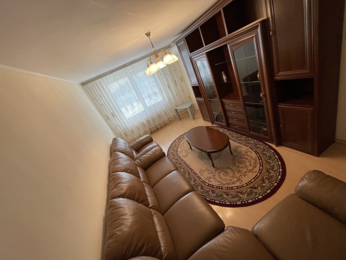 Inchiriez Apartament 3 Camere Fizicienilor Bucuresti