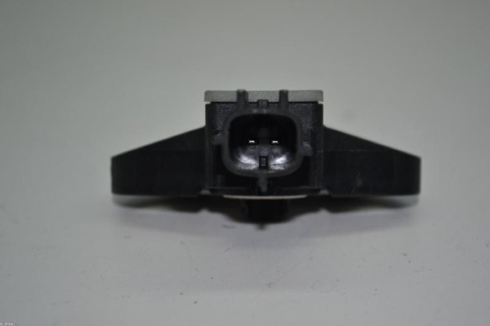 Senzor de impact st&acirc;nga față VW PASSAT B6 3C2 2009 OEM: 5N0959354,49080303,34082663KT | 2360459