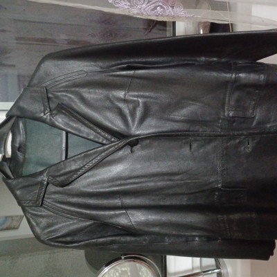 Haină de piele pentru femei foto