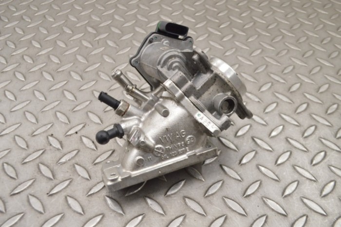 Corp clapetă AUDI Q2 GA 2019 OEM: 04L128063T 15028194