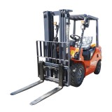 Motostivuitor 3 tone cu translatie laterala, triplex, ridicare 4.5 m