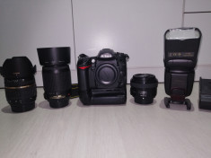 Kit Nikon D7000 + accesorii foto