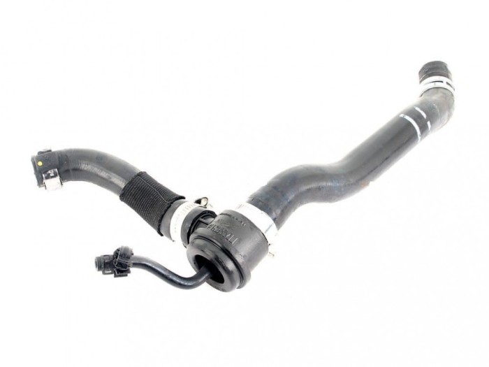 Furtun admisie aer. Supapa circulatie. 3.02i.024 144835951R. Nou Renault