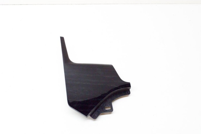 nerasta TESLA MODEL S 2017 OEM: 1045862-00 11781777