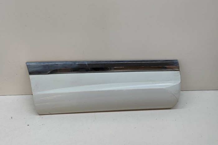 Bandou inferior ușă dreapta spate VW TOUAREG 7P5 2016 OEM: 7P6854950J 28136816