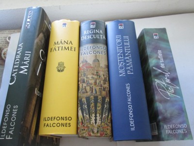 ILDEFONSO FALCONES-CATEDRALA MARII+4 ROMANE foto