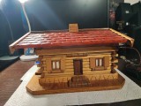 Superba minicasa vintage din lemn