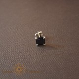 Cercel Unisex Argint 925 cu Cristal Zirconia Negru Patrat, 6 mm