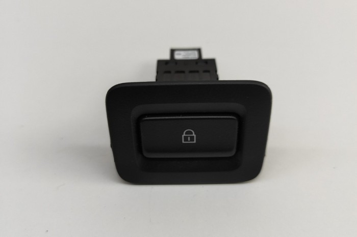Comutator deschidere haion MAZDA MX-30 DR 2020 OEM: BEMD-66660A,BEMD-66-660A 30429521