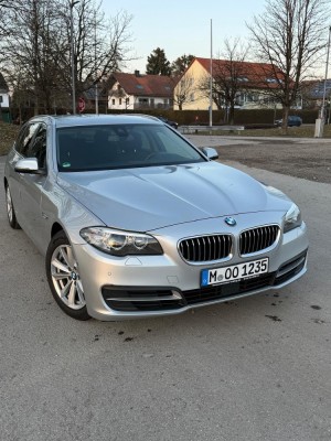 BMW 530D TOURING foto