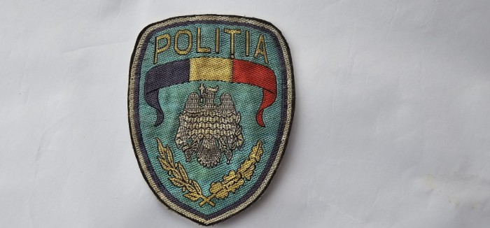 EMBLEMA POLITIA , TEXTILA MODELUL VECHI .