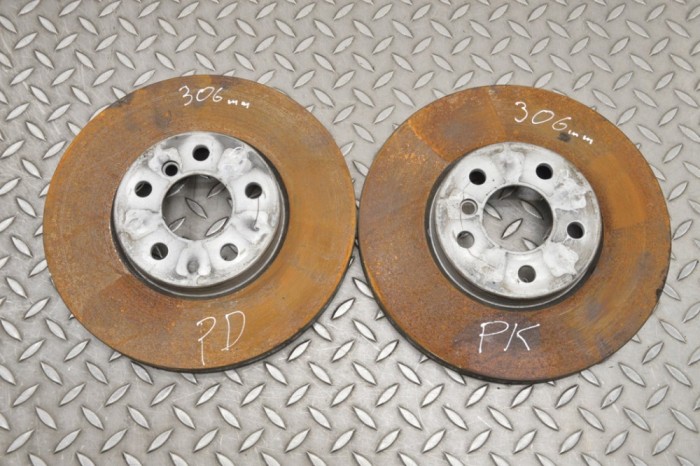 Set disc de fr&acirc;nă față BMW 2 Gran Coupe F44 2022 OEM: Coupe | 17668927