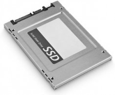 SSD 128 GB 2.5&amp;quot; SATA 6.0 GB/s Internal Solid State Drive foto