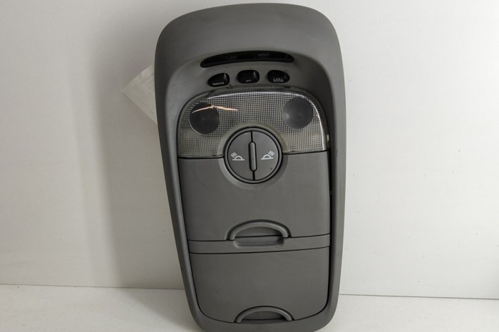 Iluminare interioară KIA SORENTO I JC 2003 OEM: 940A0-3E010 28223021