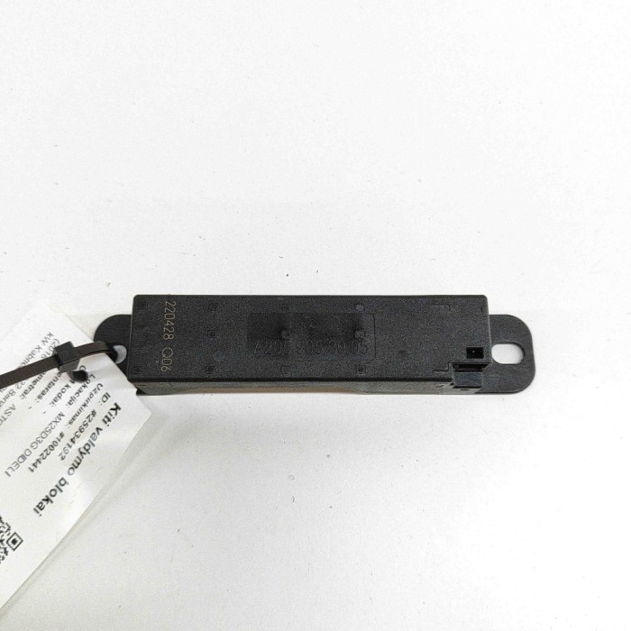 Antena Keyless Entry ASTON MARTIN DB11 2022 OEM: A2059053005 25934192