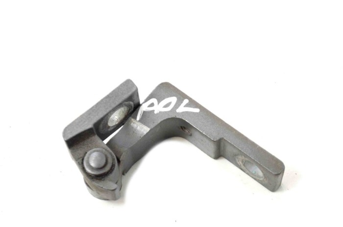 Balama ușă dreapta față PORSCHE CAYENNE 9PA 2005 OEM: 7L0831402A 11415045