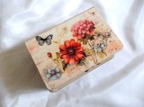Cutie din lemn tip carte cu flori 46886