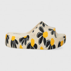 Melissa papuci MELISSA FREE PRINT PLATFORM AD femei, culoarea bej, cu platforma, M.33996.W090