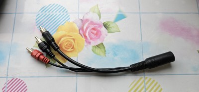 ADAPTOR AUDIO , MUFA DIN LA MUFA RCA foto