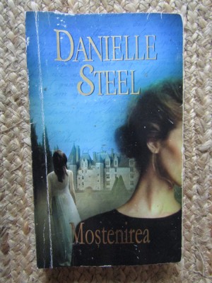 MOSTENIREA-DANIELLE STEEL foto