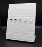 Tav? Organizatoare &ndash; Premium White PU Leather, Special? pentru Inele