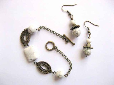 Set bratara si cercei cu howlite 27879 foto