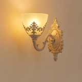Aplica De Perete Vintage, Finisaj Alb-Auriu, Design Ornamental Clasic, 1 X E27, L220X220X230Mm