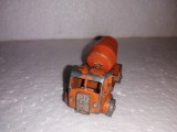 bnk jc Matchbox 26a E.R.F Cement Mixer