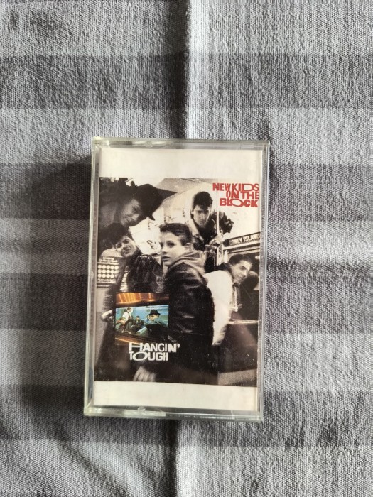 Hangin&#039;Tough - New Kids On The Block , originala CBS / CJP