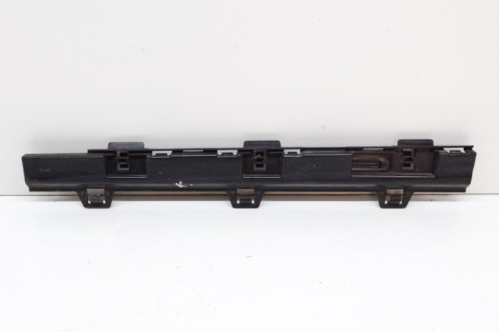 Suport prag lateral st&acirc;nga față BMW 4 Coupe F32, F82 2013 OEM: 7285787 13851272