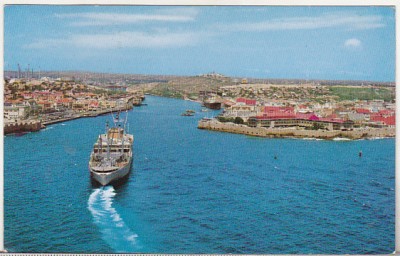 bnk cp Antilele Olandeze - Vapor intrand in portul Willemstad - uzata foto