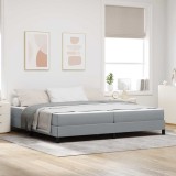 Cumpara ieftin Pat cu arcuri cu saltea Gri deschis 200 x 200 cm țesătură