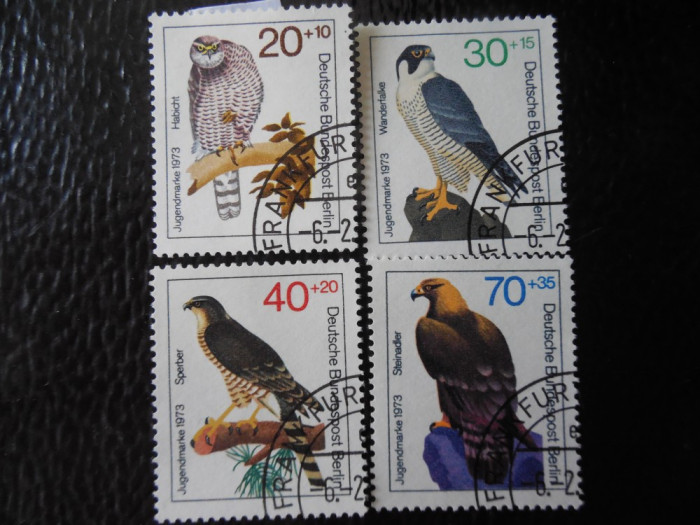 Serie timbre pasari animale fauna Berlin stampilate