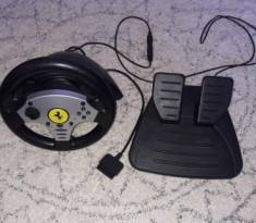 Volan cu pedale Thrustmaster Ferrari PS2 playstation 2 foto