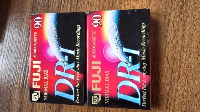 Lot 2 Casete Audio Fuji DR-I TYPE I Normal Bias Sigilate foto
