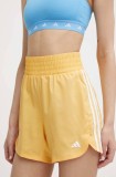 Adidas Performance pantaloni scurți de antrenament Pacer culoarea galben, cu imprimeu, high waist, IS2179