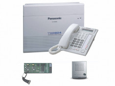 Pachet Centrala telefonica analogica KX-TES824CE + Telefon KX-AT7730 + Aadaptor interfon KX-TE82460X + Interfon KX-T7765X Panasonic Alb foto