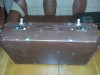Geamantan Valiza Veche Ceaușistă Mare 74cm x 43cm Voiaj Colectie