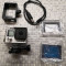 Action camera GoPro HERO 4 Silver + 32GB microSD + suport, stare impecabila