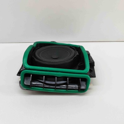 Subwoofer podea dreapta BMW 3 Touring G21 2020 OEM: 2622566 25588420 foto