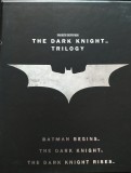 The DARK KNIGHT Trilogy (5 x BluRay, 1 Book), BLU RAY, Engleza