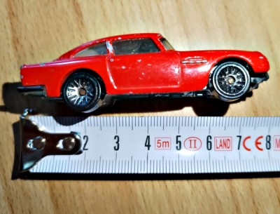 Aston Martin 1963 2013 malaysia metalica rosie 1186 Mattel masinuta fier T4 foto