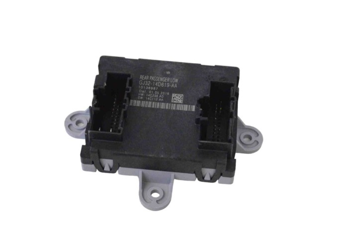 Modul de control ușă st&acirc;nga spate JAGUAR F-PACE X761 2016 OEM: GJ32-14D619-AA 22799418